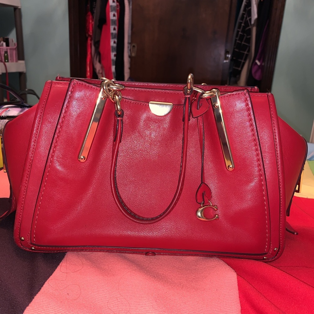 Coach purse. Lots of storage like new